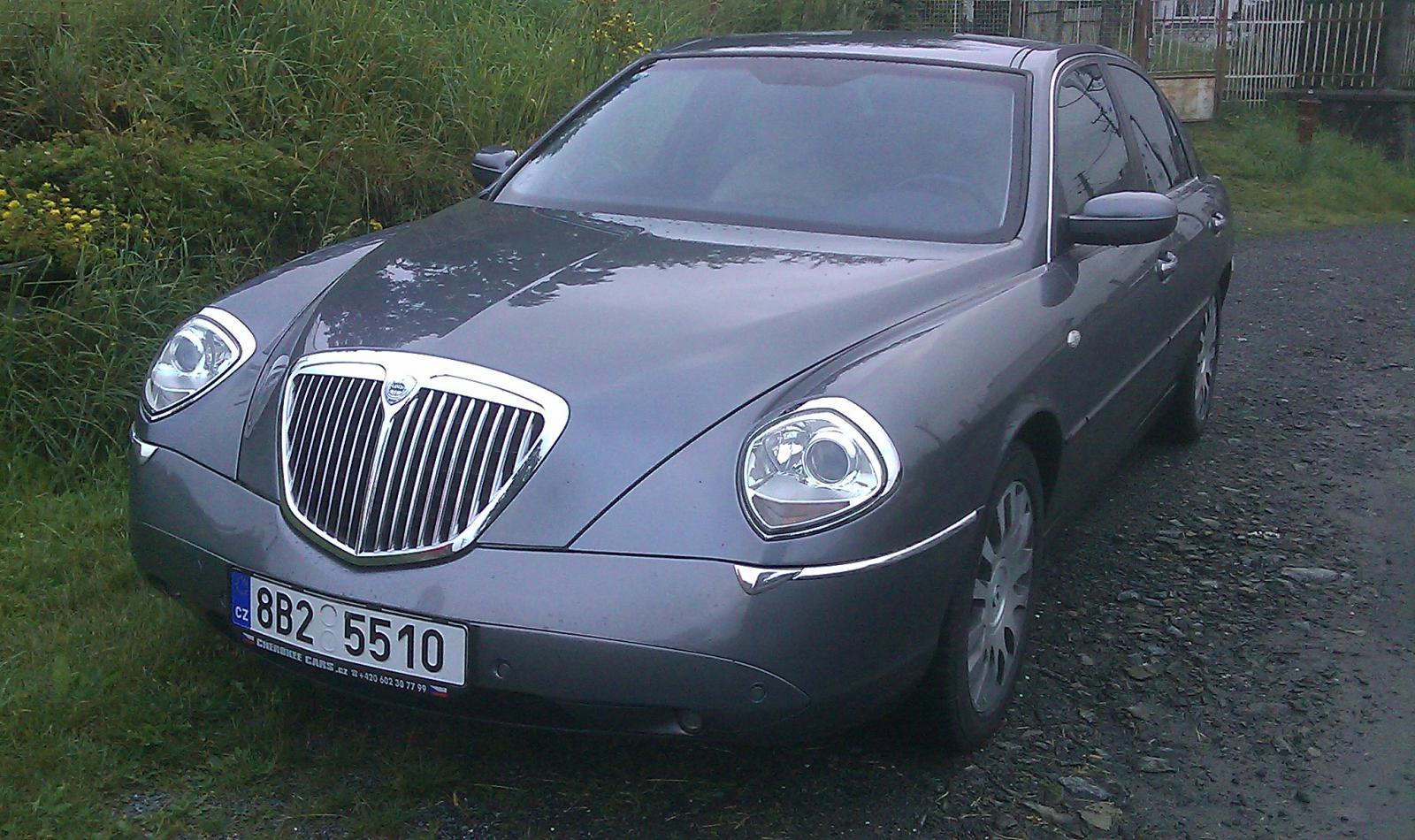 lancia thesis 3.0 benzina